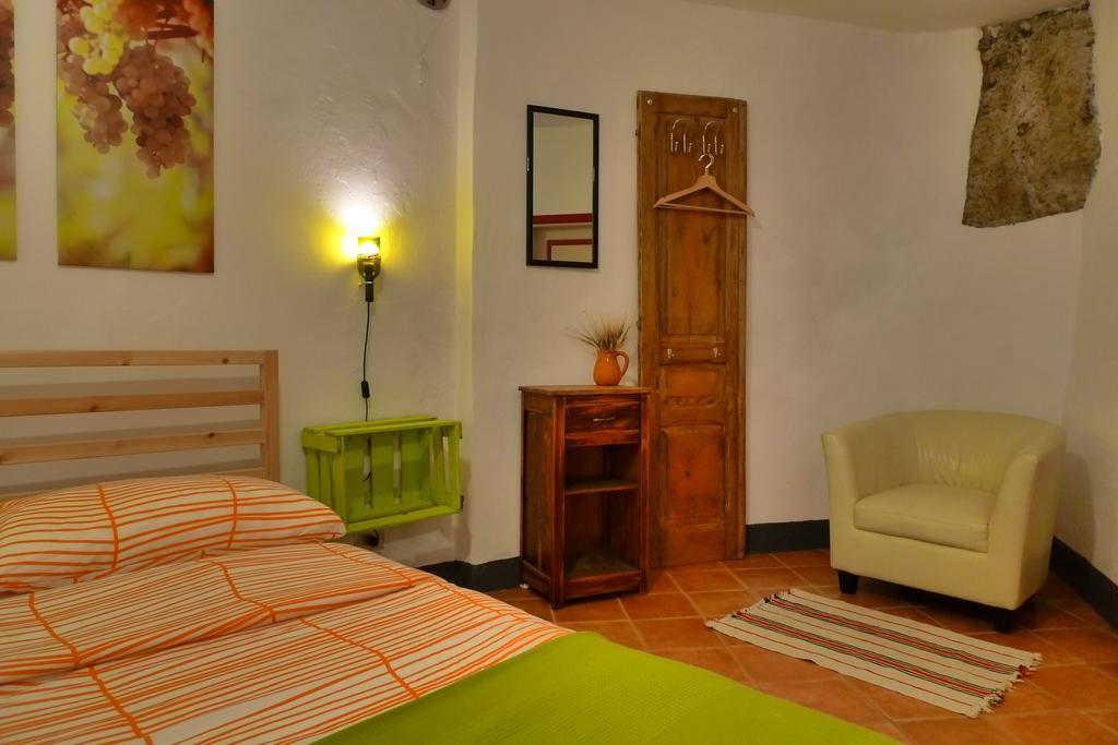 Guesthouse Bosa Di Giuseppe Ngoại thất bức ảnh