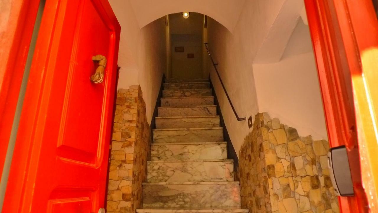 Guesthouse Bosa Di Giuseppe Ngoại thất bức ảnh